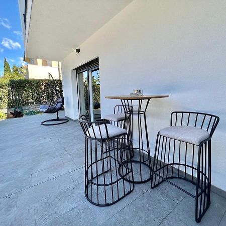Fantasia Del Mare Apartment And Rooms Драмал Екстериор снимка