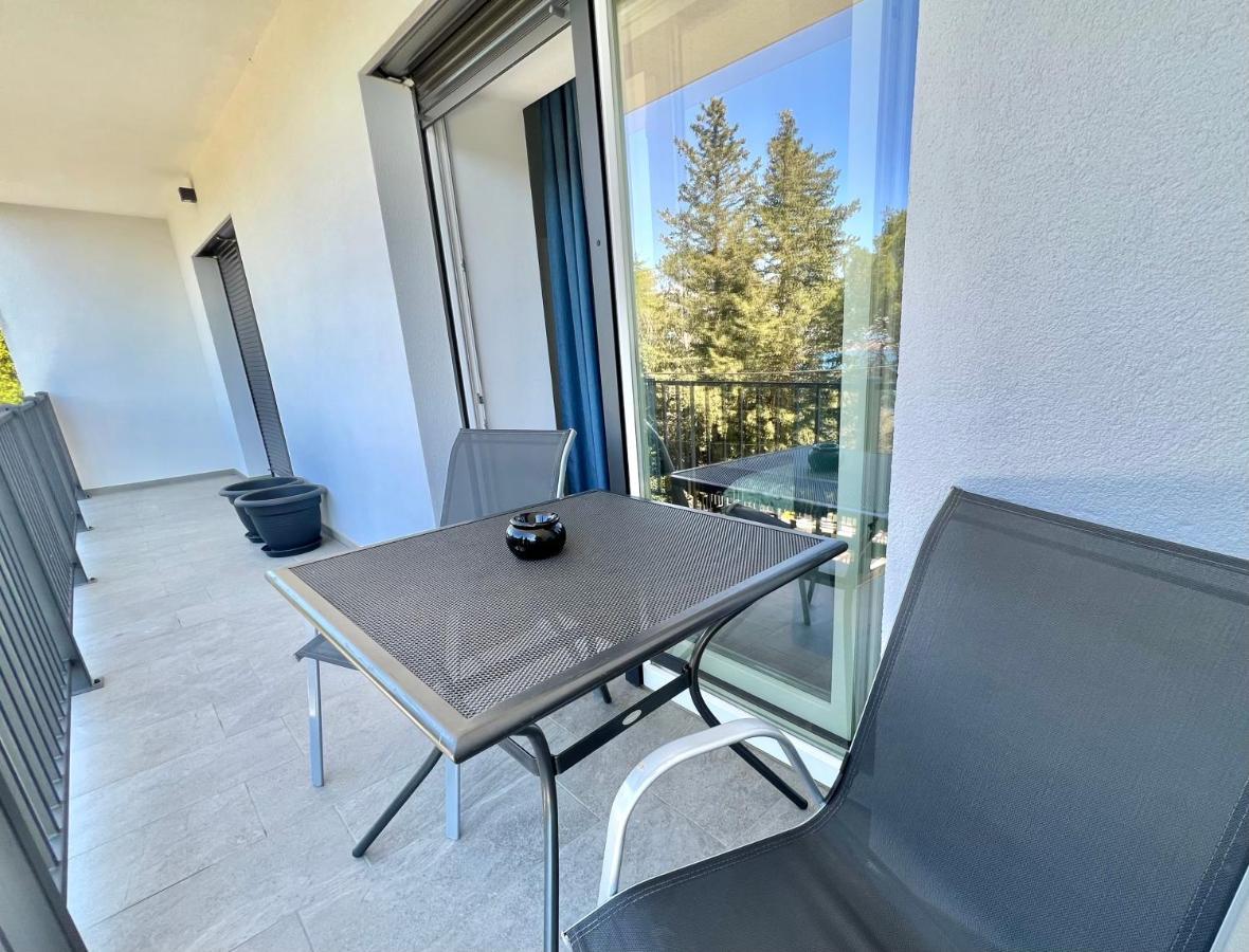 Fantasia Del Mare Apartment And Rooms Драмал Екстериор снимка
